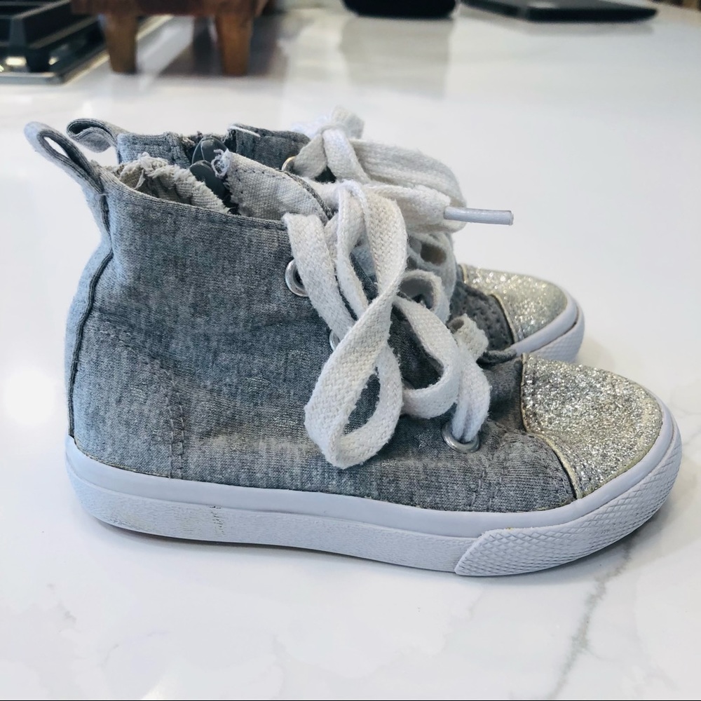 Cat and Jack Glitter high tops size 6